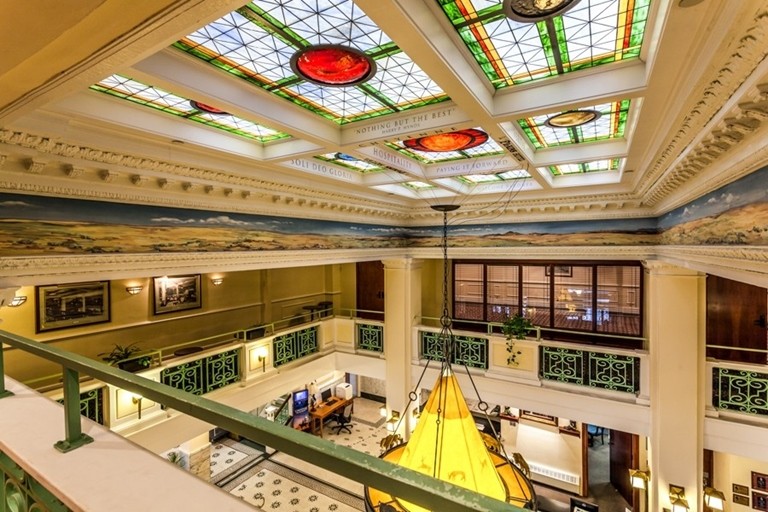 Sky-light-over-lobby