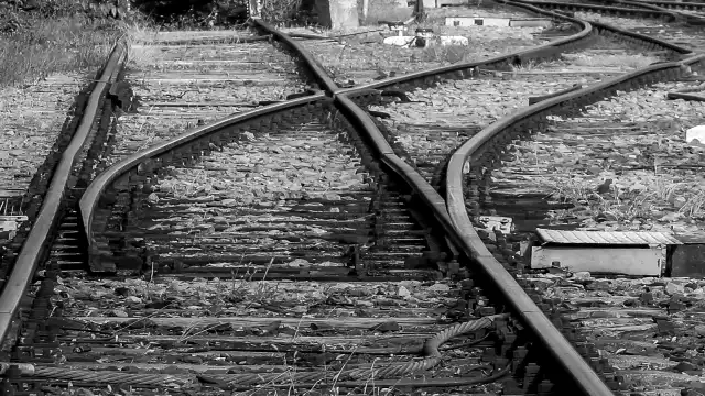 10 Most Haunted Roads in America, Real Ghost Stories & Legends San Antonio Ghost Tracks