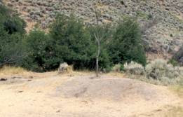 28 Ghost Towns in Nevada: Eerie Ruins, History & Visiting Tips Grave