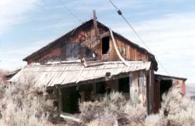 28 Ghost Towns in Nevada: Eerie Ruins, History & Visiting Tips Lower20Rochester2