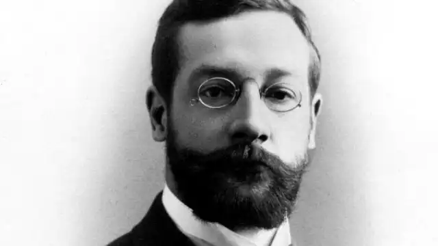 Why Do We Feel Like Someone is Watching Us? (The Scopaesthesia Effect) Edward B. Titchener