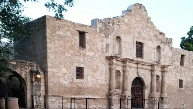 Texas Independence Day (March 2): The Real Story of the Alamo, What Happened & Why It Matters Remembering the Alamo