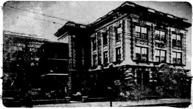 Louis Bossumer's grocery
