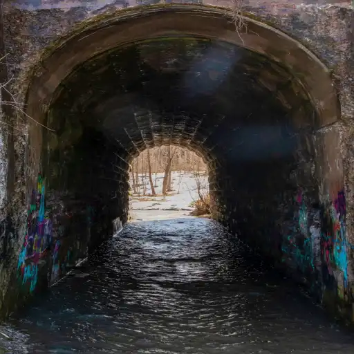 Screaming Tunnel legend