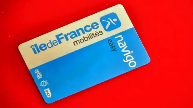 Paris Metro vs RER: Zones, Tickets & Avoiding Fines Guide Navigo Easy travel card