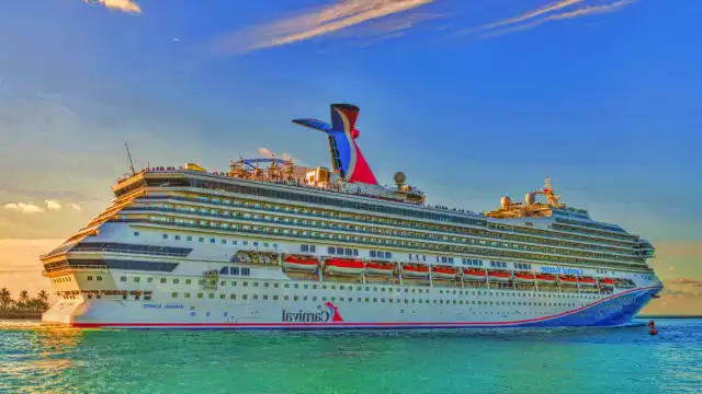 How to choose Travel Insurance: coverage, costs & exclusions Open-water emergencies demand steep evacuation limits.