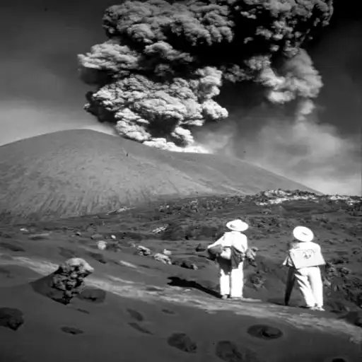 Parícutin: The Volcano Born in a Mexican Cornfield Parícutin erupting during its initial growth