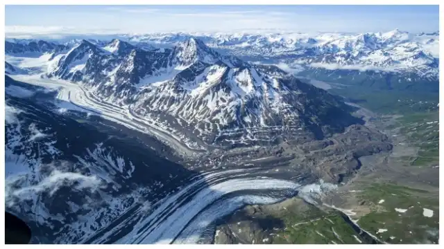 Roughly 100,000 glaciers span Alaska