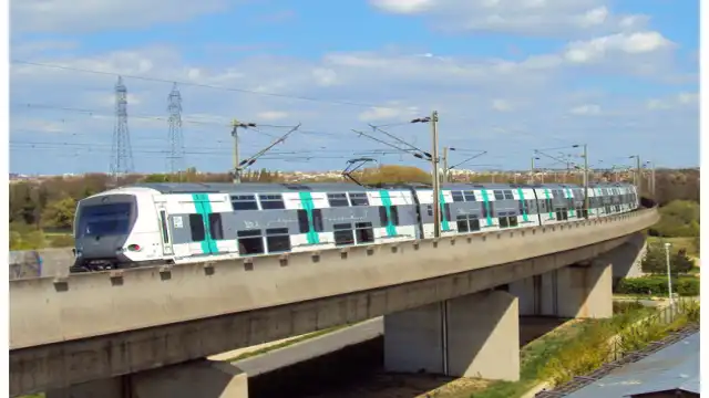 Paris Metro vs RER: Zones, Tickets & Avoiding Fines Guide double-decker RER commuter train