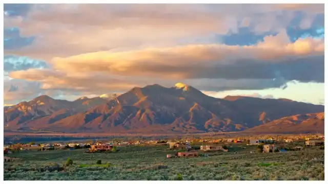 high-desert terrain of Taos